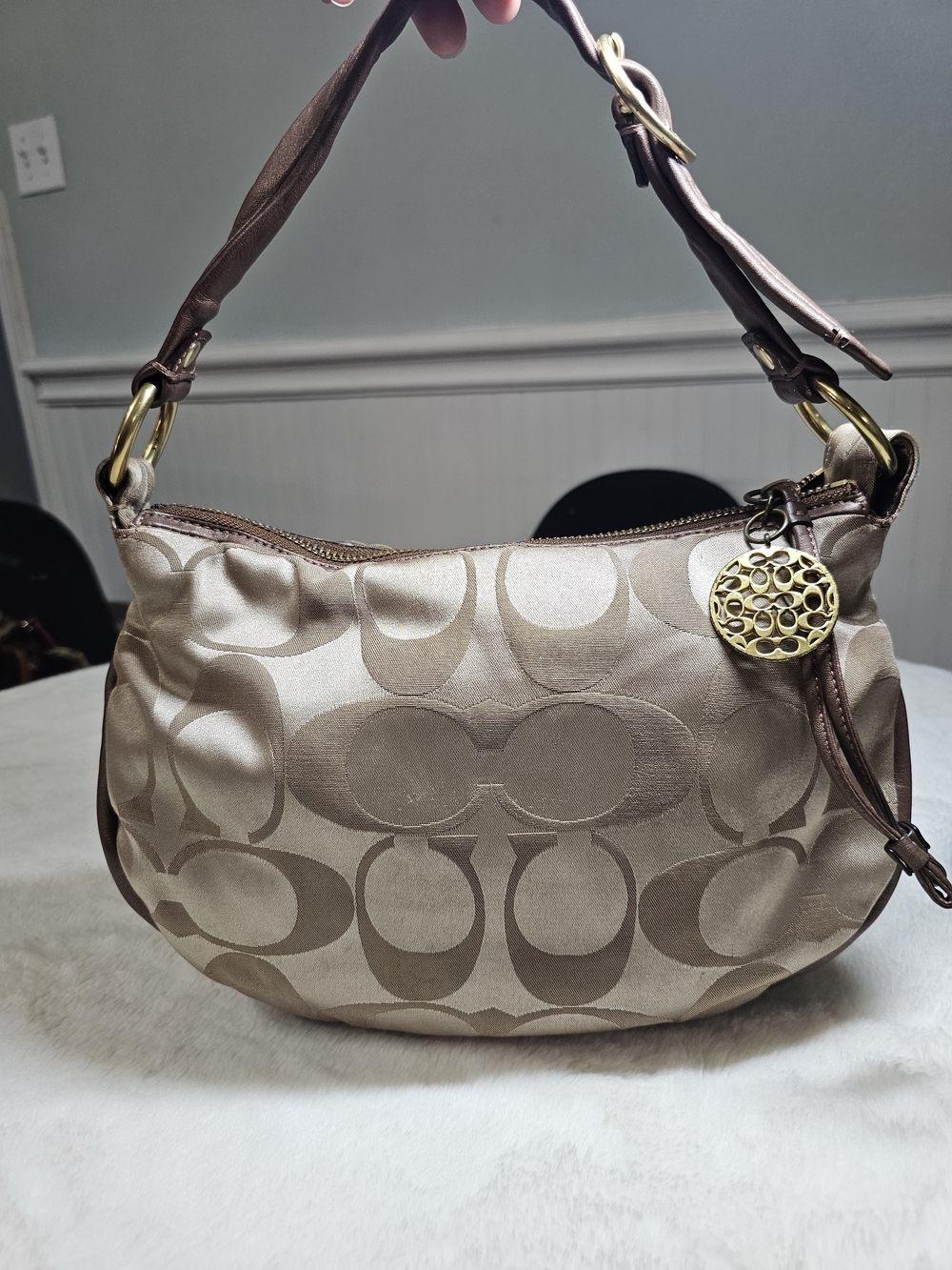 Coach Signature Jacquard Hobo Bag in Khaki/Taupe